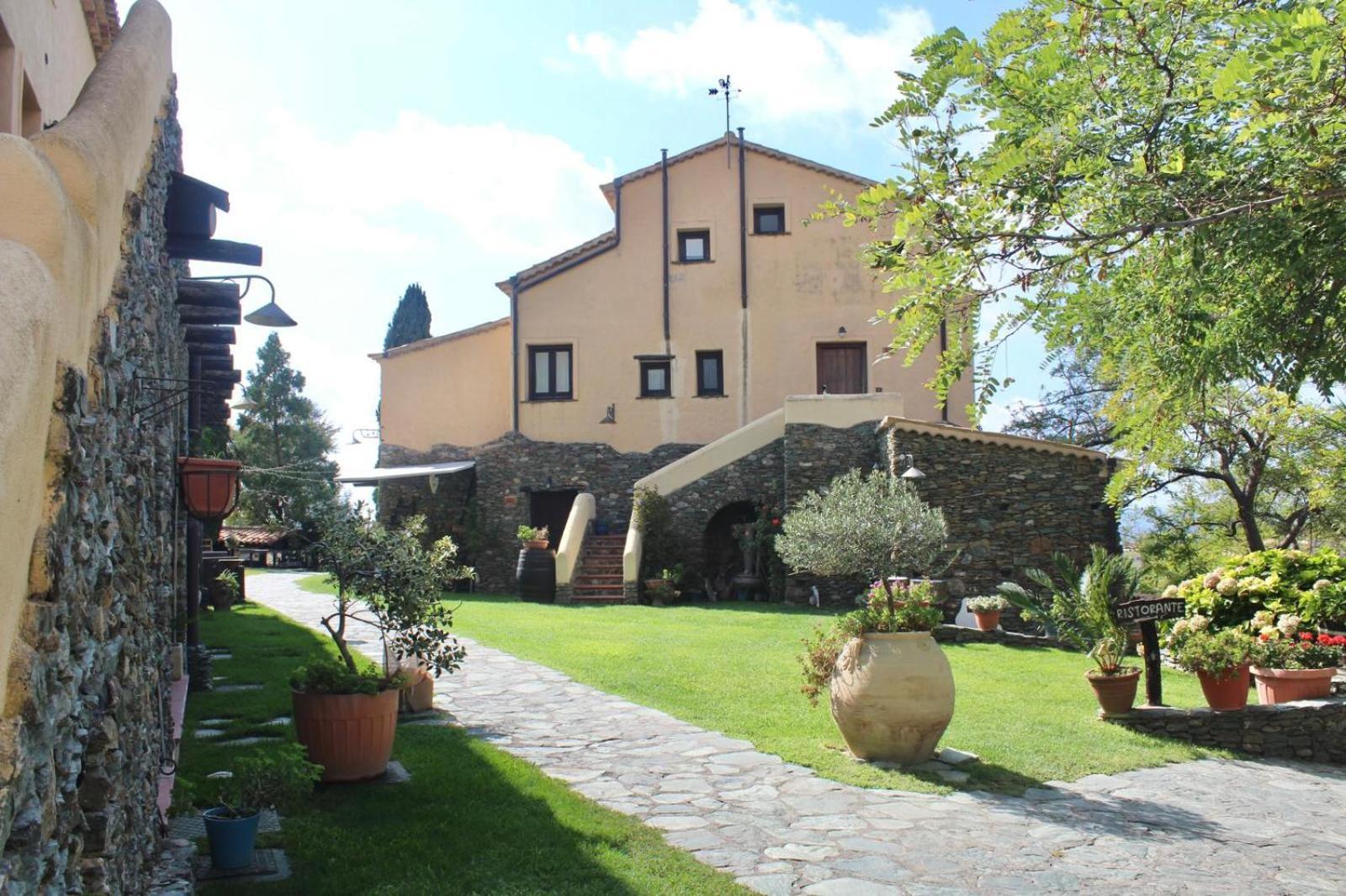 아망테 Il Borgo Della Marinella 게스트하우스 외부 사진